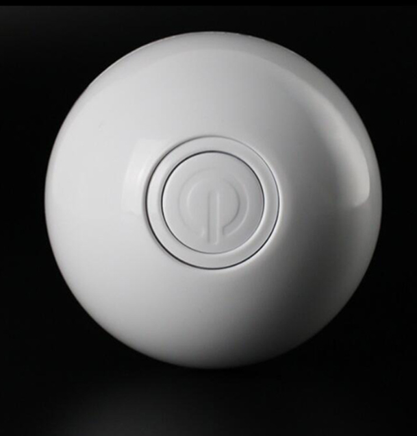 White USB rolling cat ball
