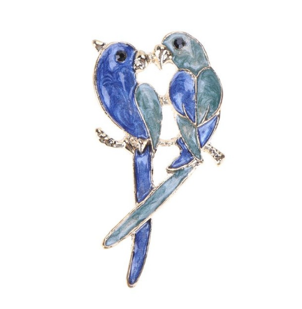 Crystal brooch detail