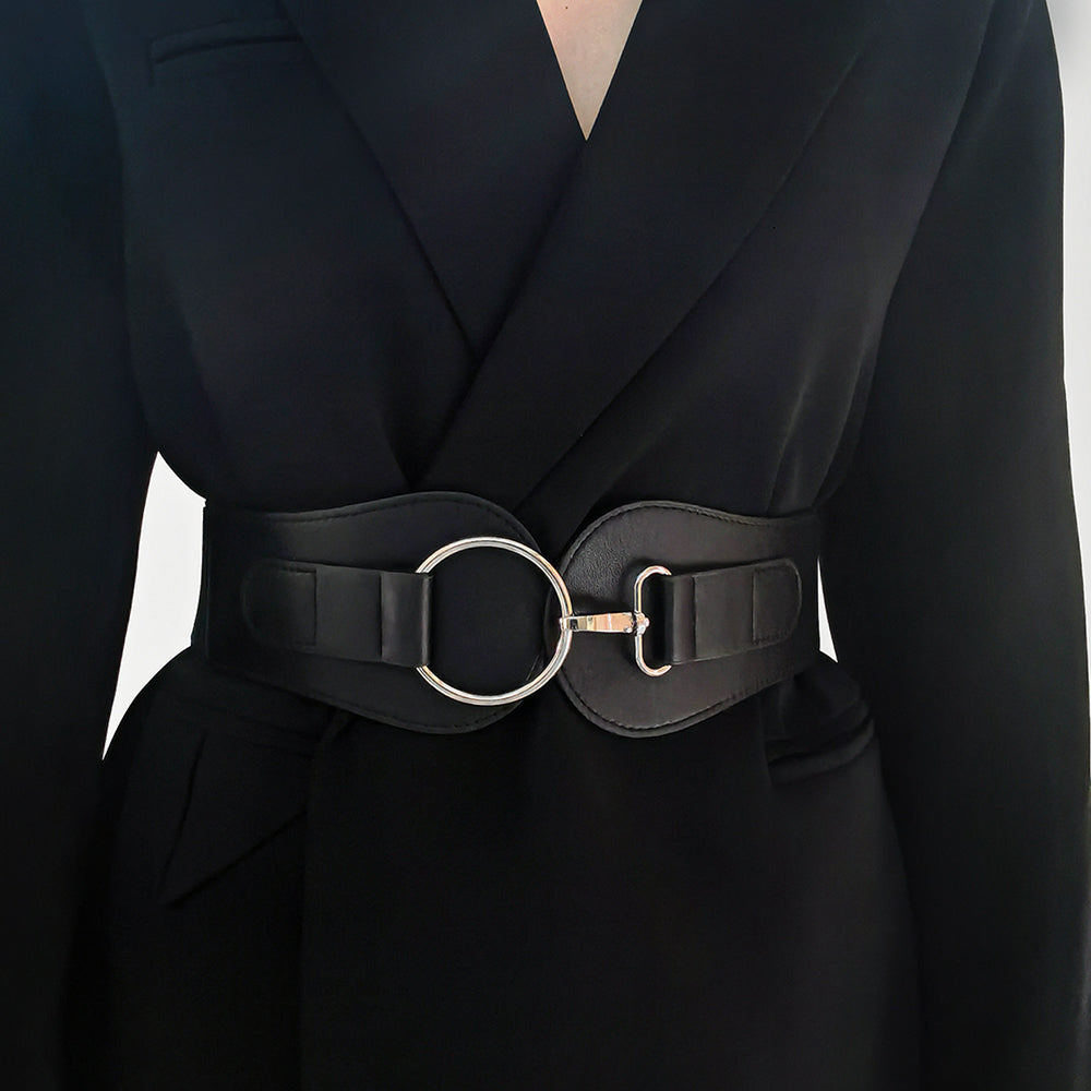 DYVIRA SculptFit Elastic Waist Belt styled
