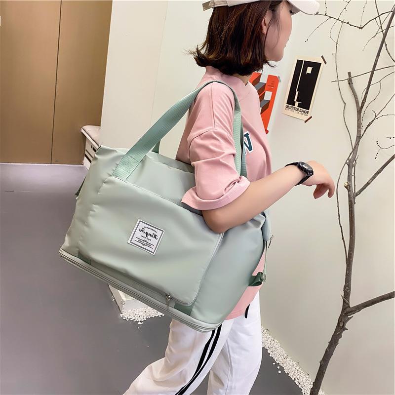 Large-capacity weekender bag